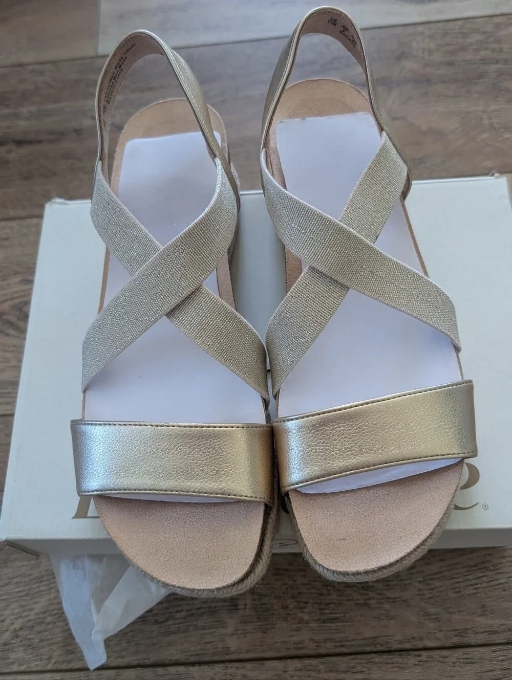 Women's Metallic Slingback Cross-Strap Sandals - Gold